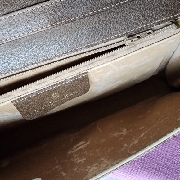 Authentic Gucci Vintage GG PVC Shoulder Bag - Picture 15 of 15